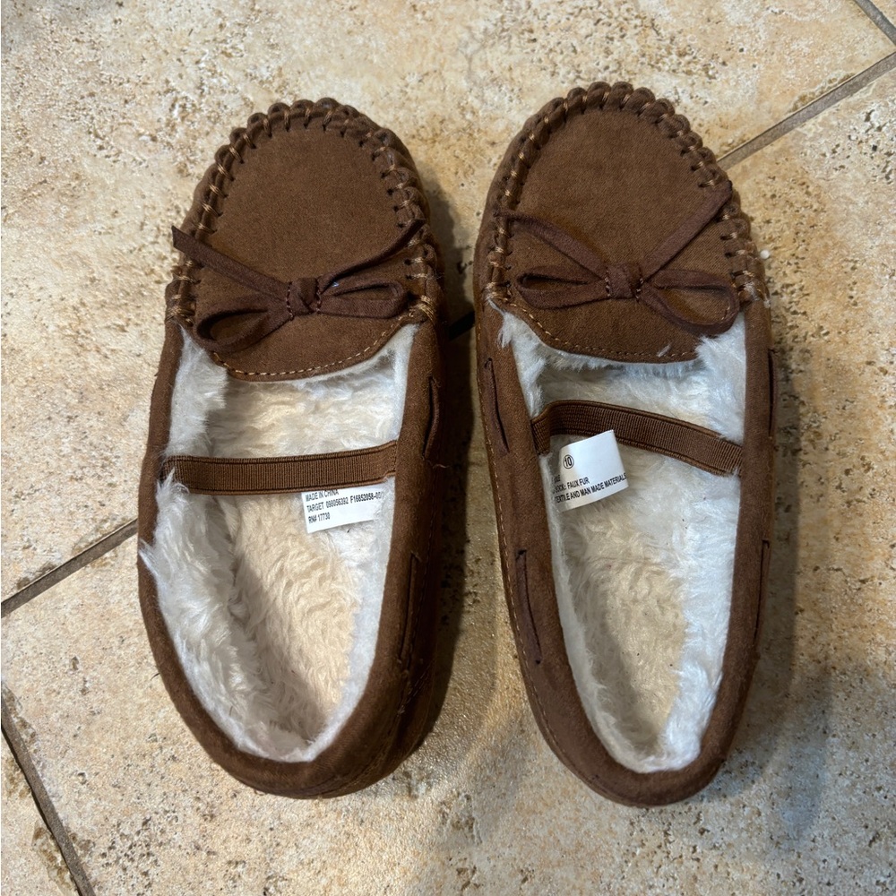Kids slippers